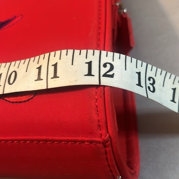 Sandol living fashion Red purse "Red Hat Ladies" Shoulder Bag - Picture 4 of 7